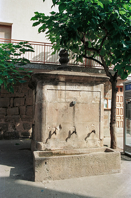 El Pou (1994)